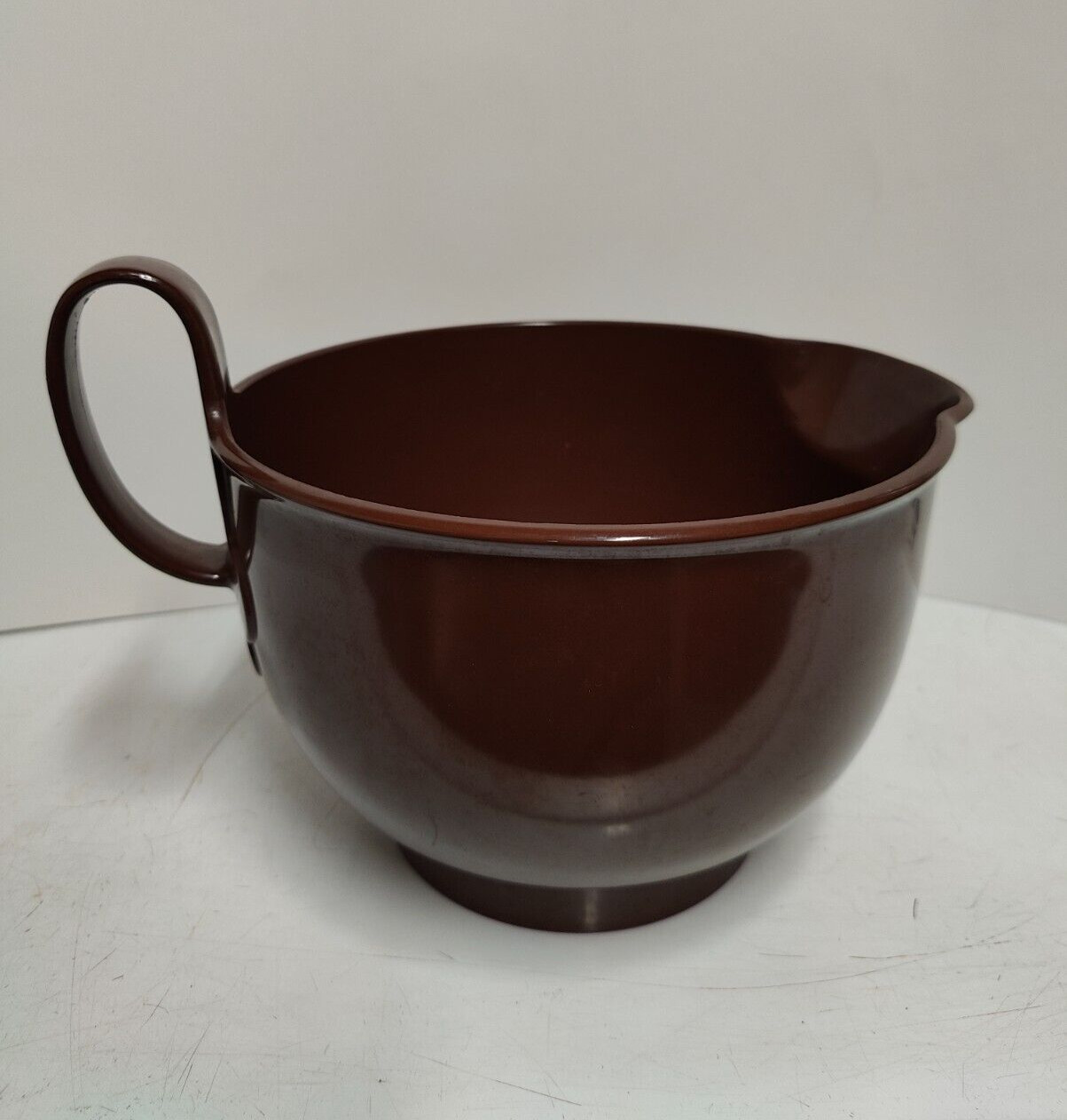 Vintage Dansk Gourmet Designs Brown 4.5QT 4.3L melamine Mixing Bowl Spout Handle