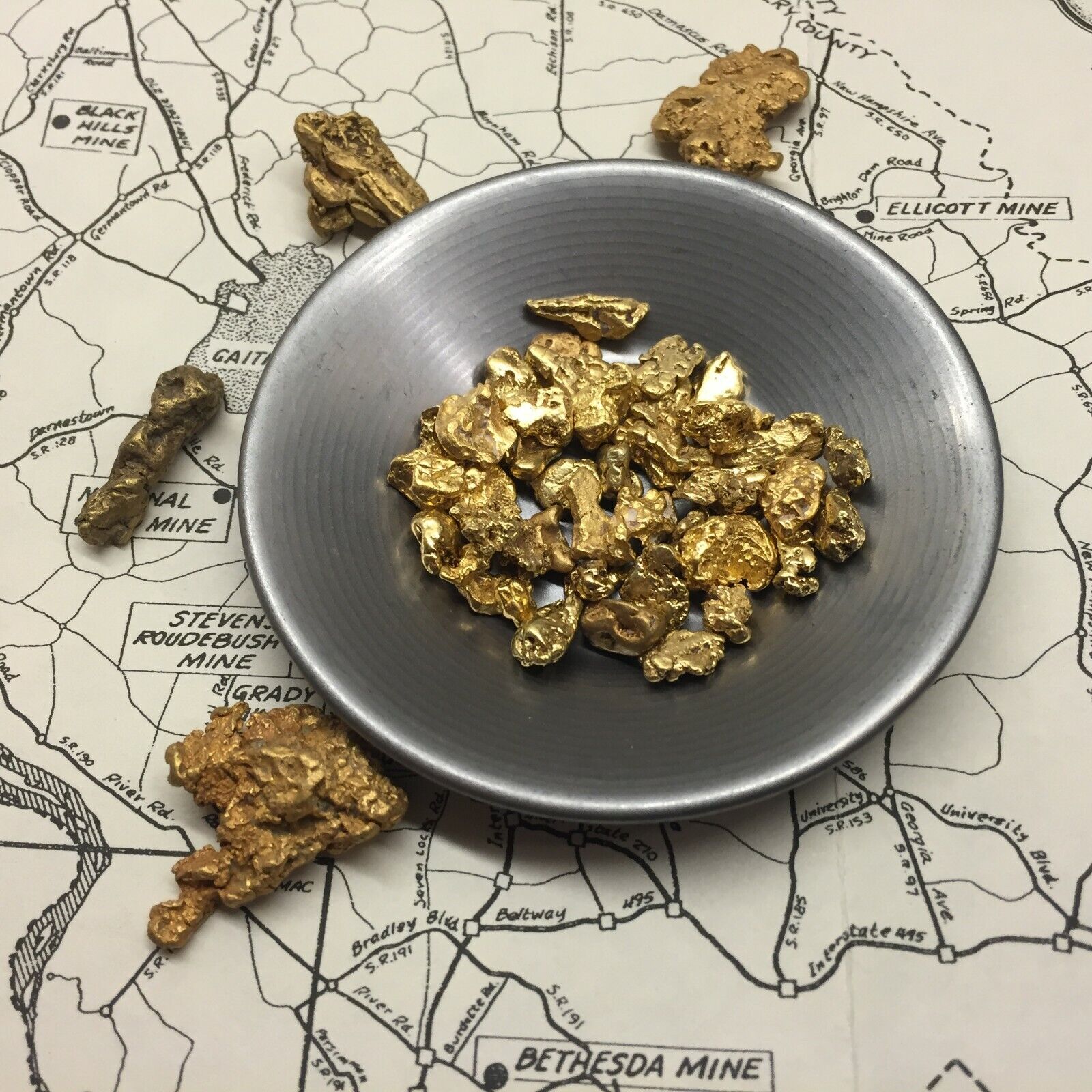 Lost Treasure Panning Paydirt - Find the Troy Ounce of Gold Nuggets