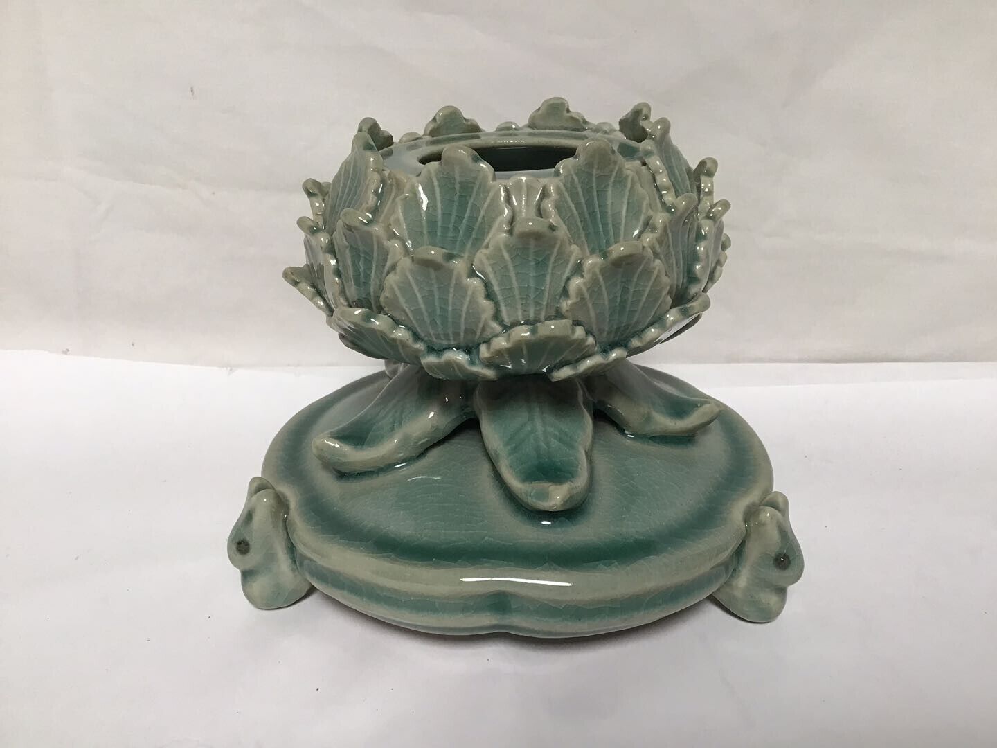 FF63 Vintage Antique Korean Green Colored  Porcelain Incense Burner (no cover)