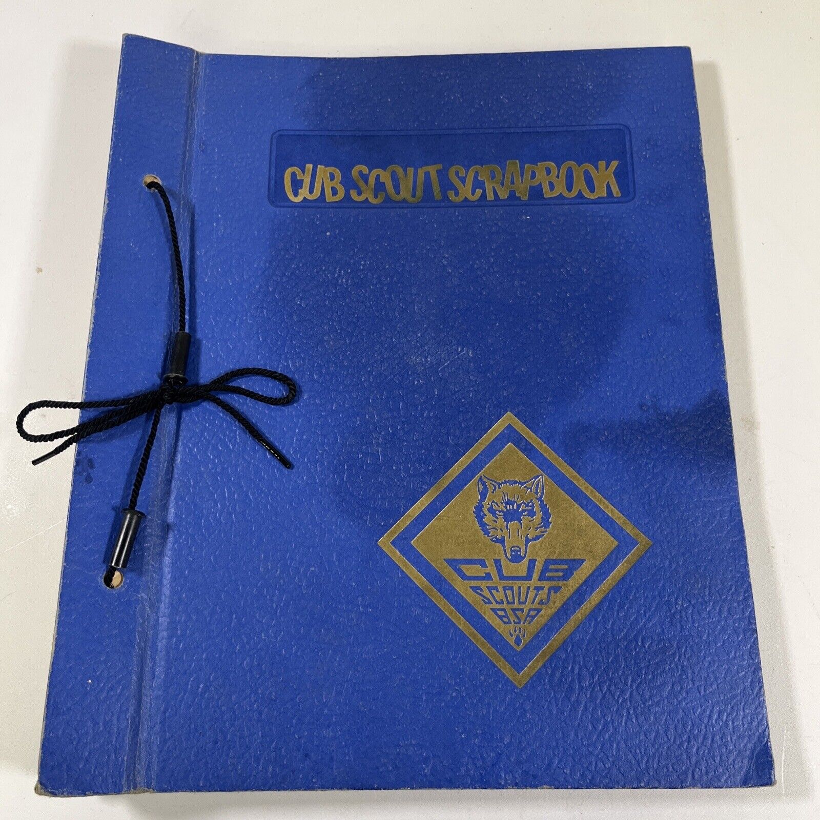 1971-1974 Cub Scout Scrapbook Wolf BSA Empty
