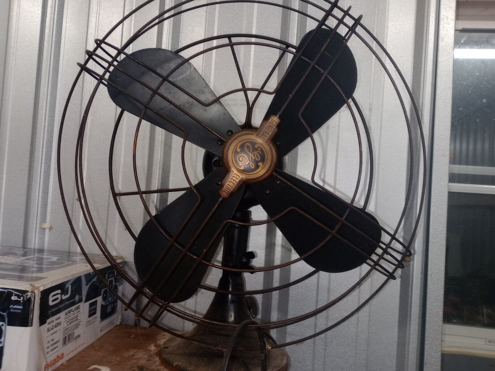 GENERAL ELECTRIC OLD OSCILLATING FAN 
