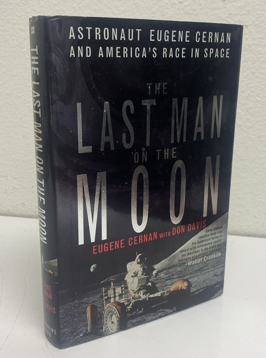 Gene Cernan Last Man on the Moon hand signed book Apollo 17 Moonwalker