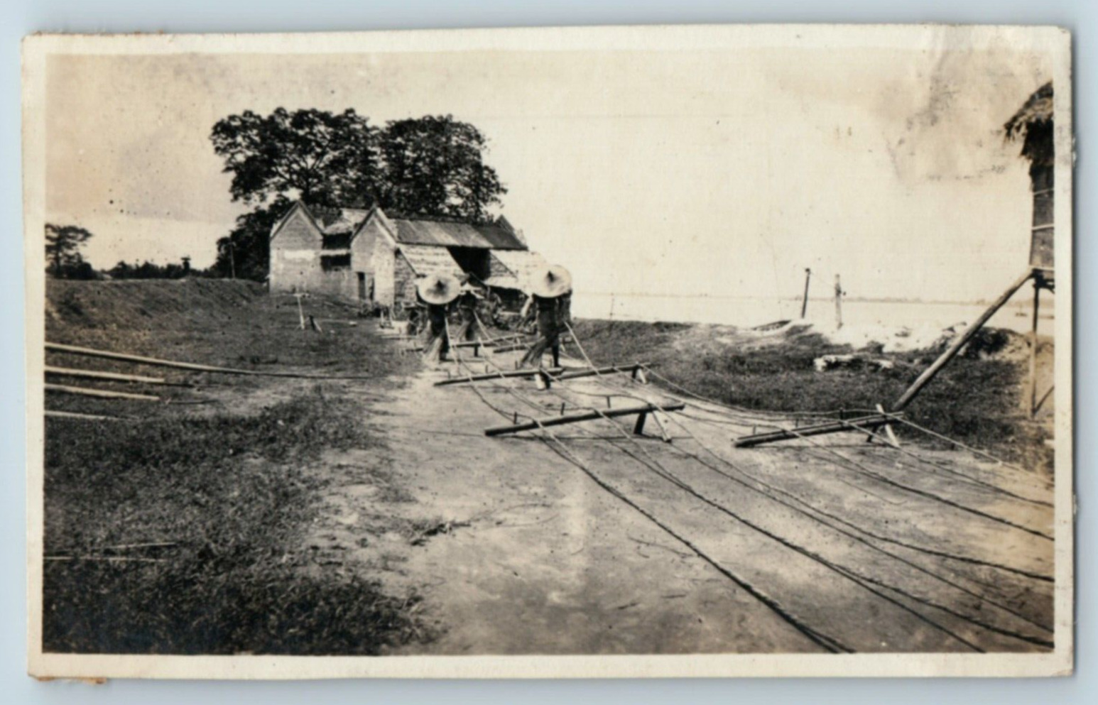 1920s Real Photo, Rope Manufacture, Chinese Labourers make Rope, Howlik China