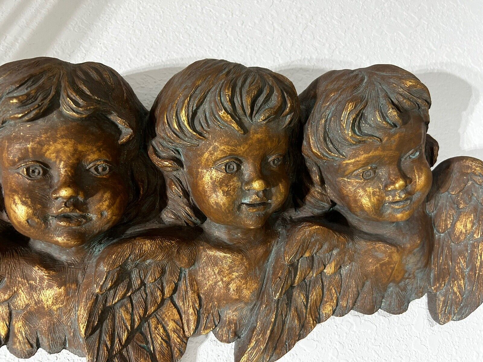 Large Resin Three Girls ANGELS CHERUBS PUTTI Face & Wings WALL PLAQUE