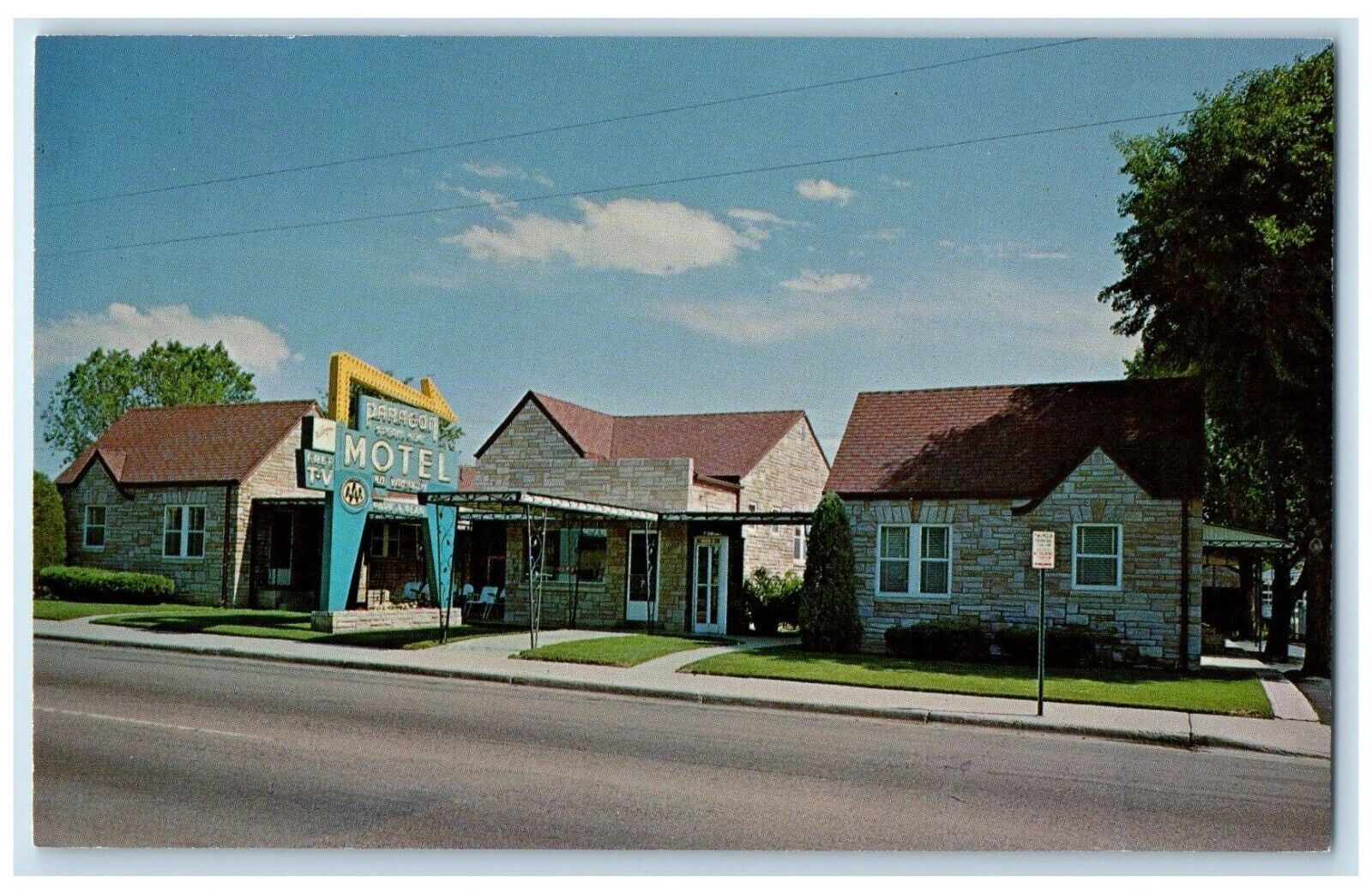 c1950\'s Paragon Motel Roadside Denver Colorado CO Unposted Vintage Postcard