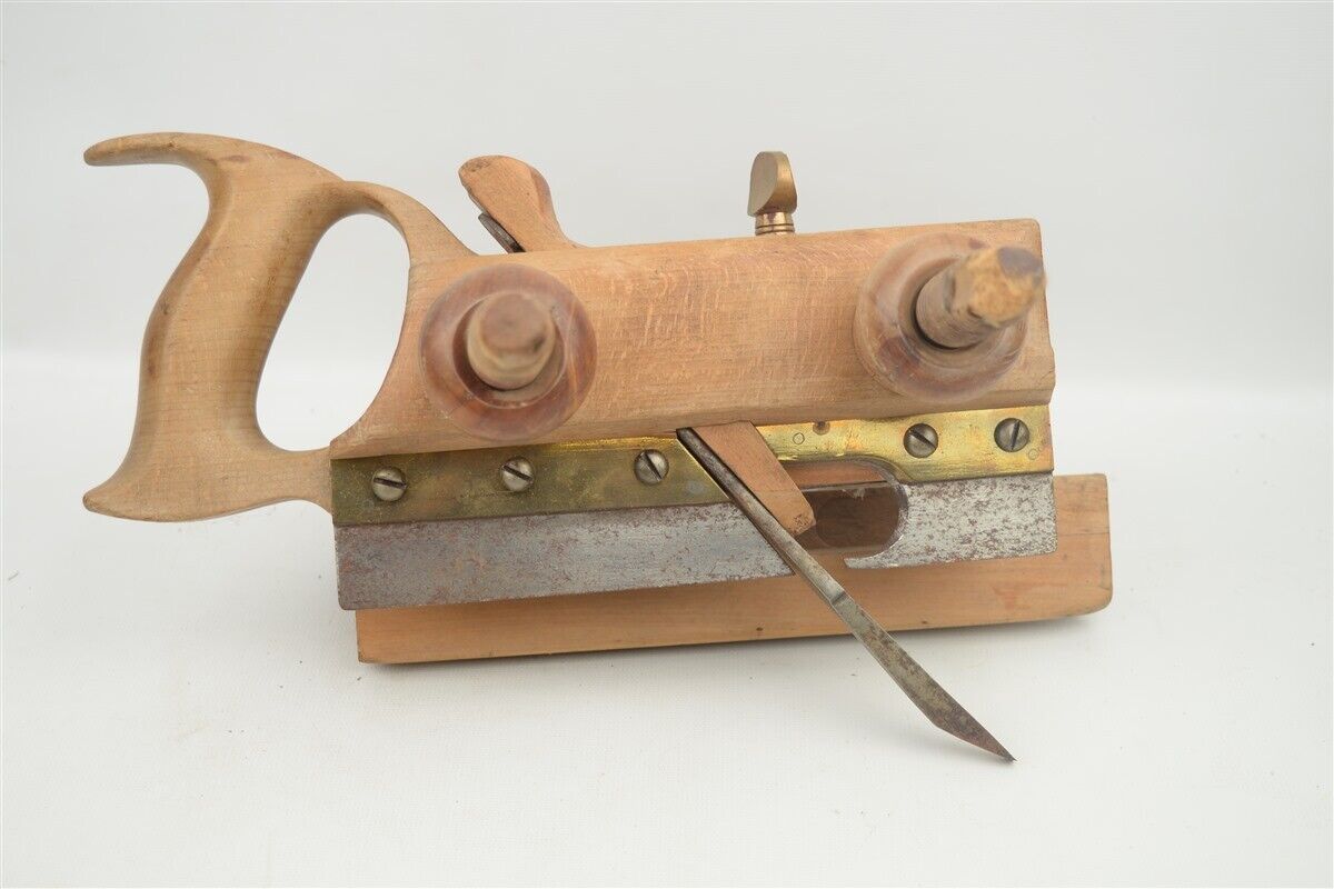 Antique Tools Carpentry Vintage Wood & Brass Panel Grooving Plow Plane #124
