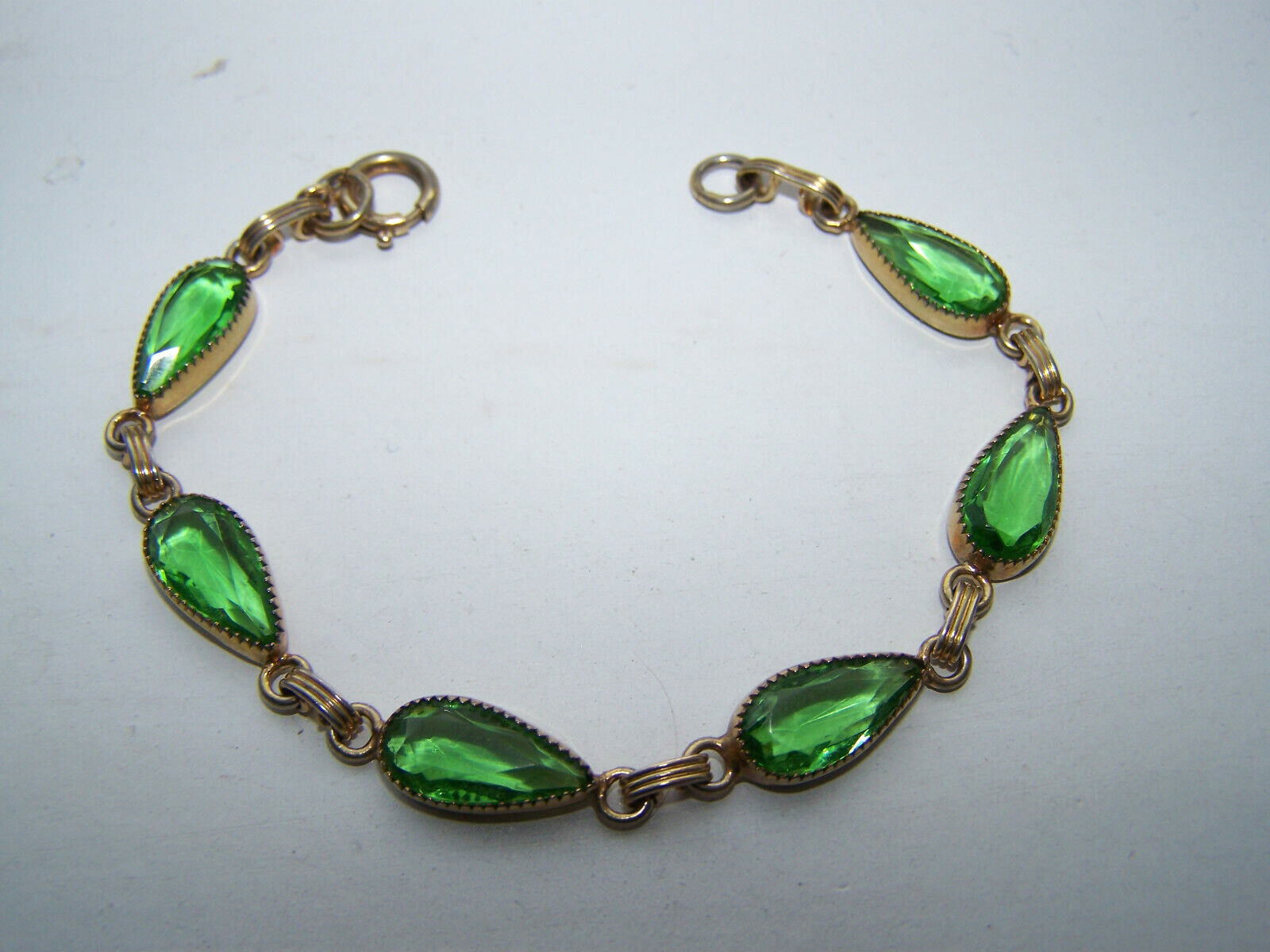 VIntae Delicate Green Crystal Glass Linked Bracelet - Lovely - D21
