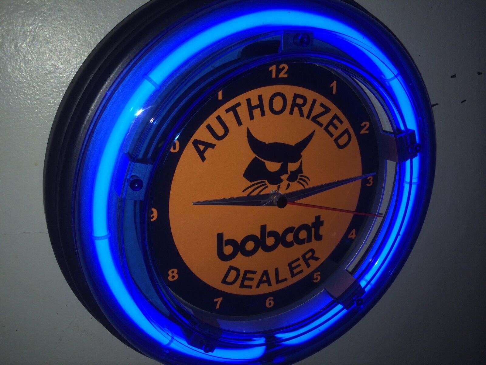 Bobcat AuthDealer Tractor Skid Steer Garage Bar Man Cave Neon Wall Clock Sign