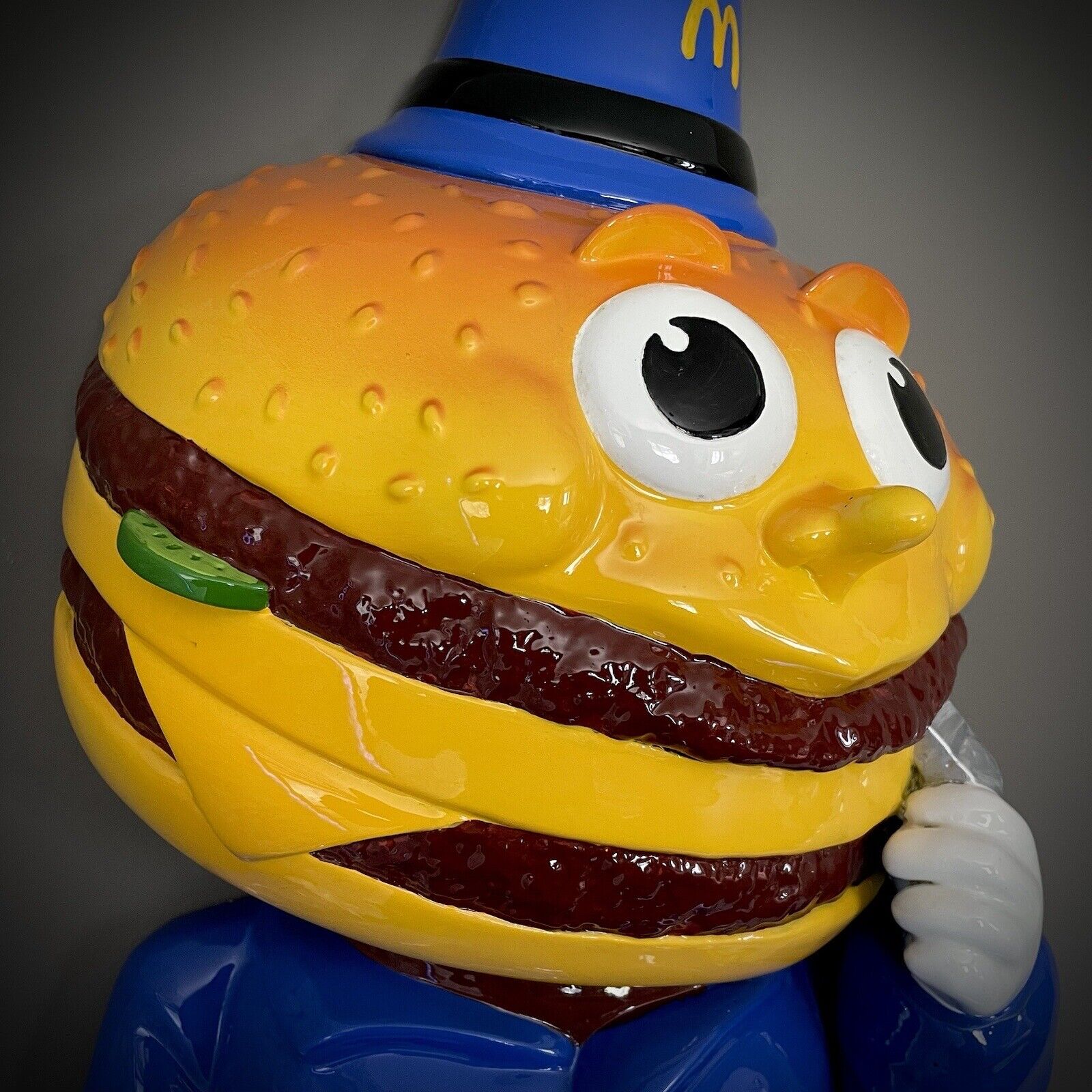 🍔 Vintage Officer Big Mac Mcdonalds Statue Playground Sign Plaque Pinball