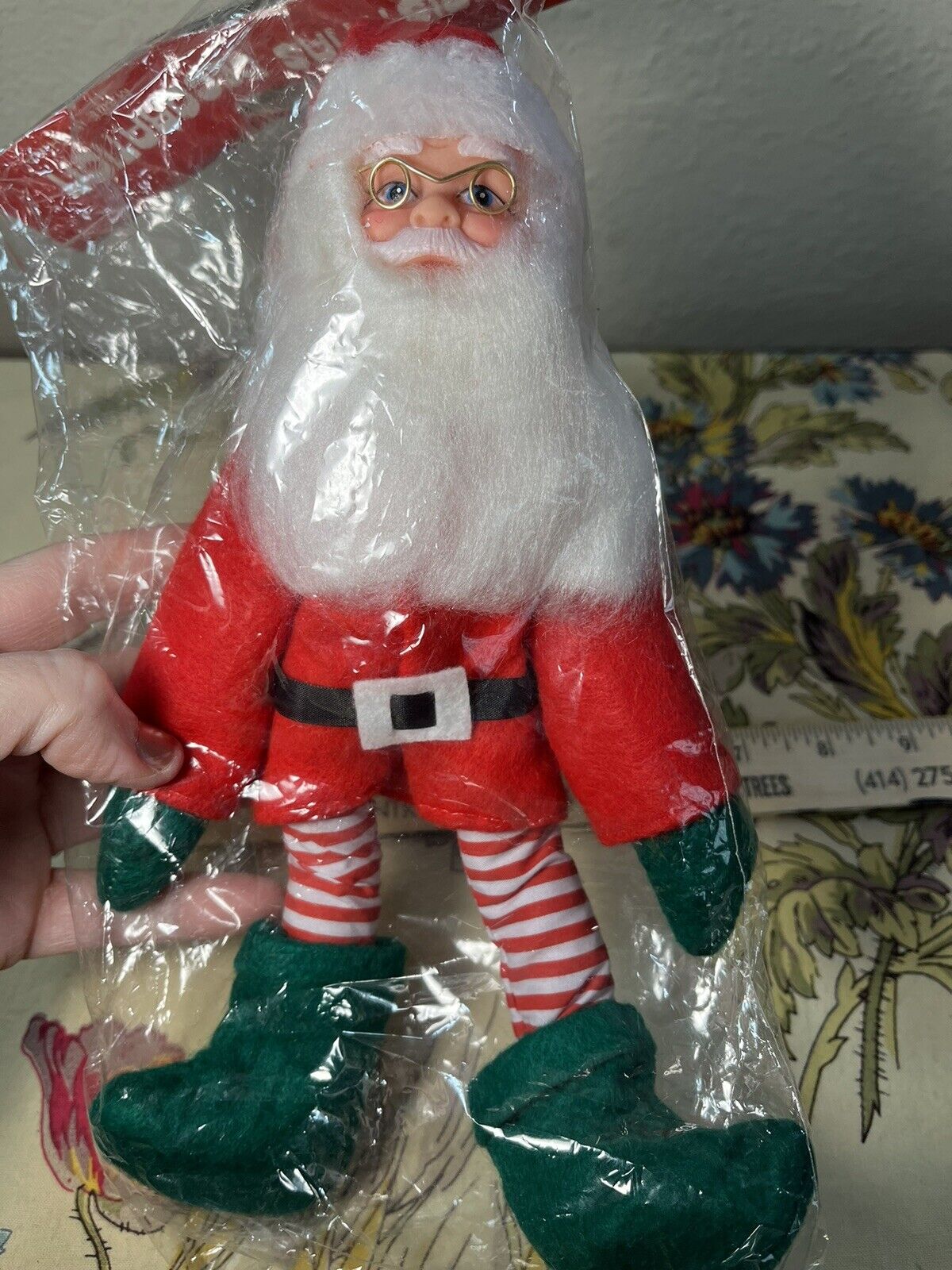 Vtg Santa Claus Knee Bender Elf Christmas Felt Santa Shelf Sitter excellent NEW