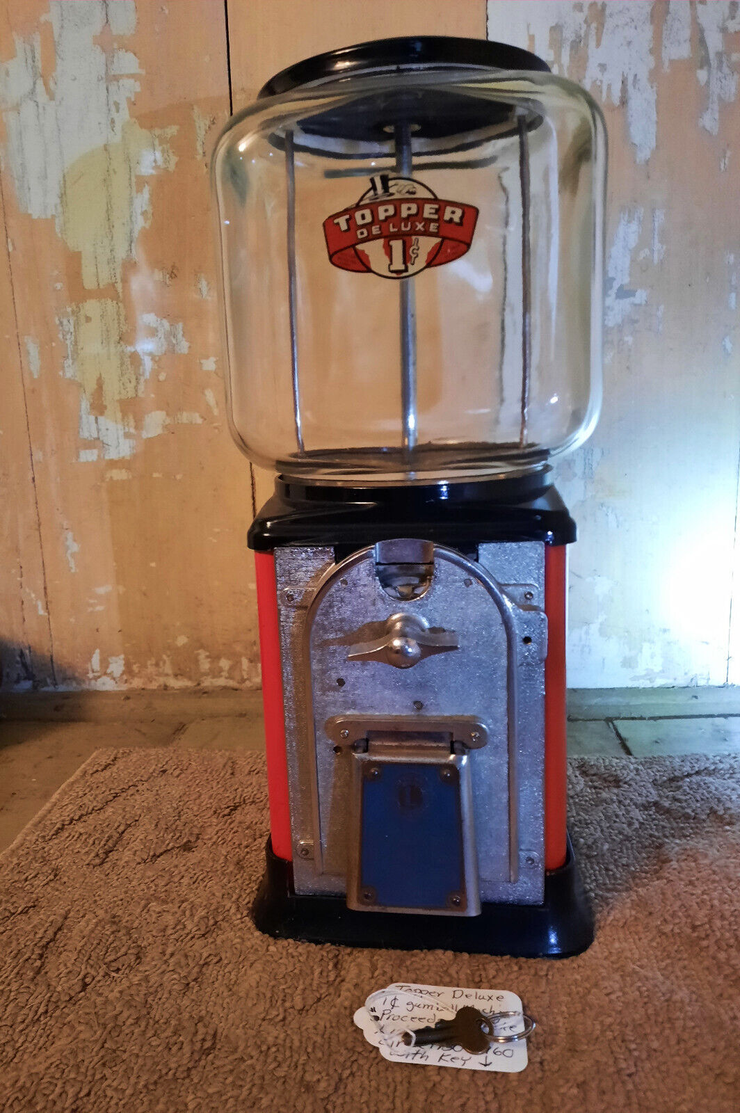 RARE 1930\'s VICTOR TOPPER 1 Cent Gumball Machine With Key. Works