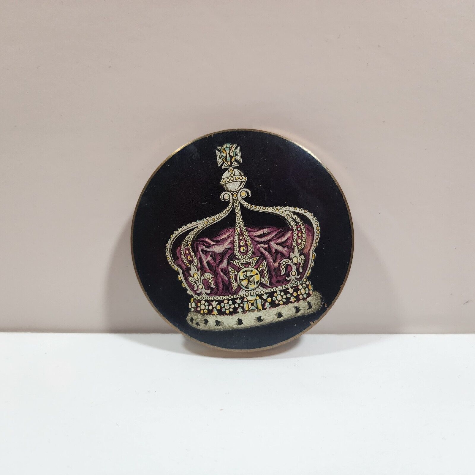 Vintage Stratton Queen Elizabeth II coronation Corona loose powder compact