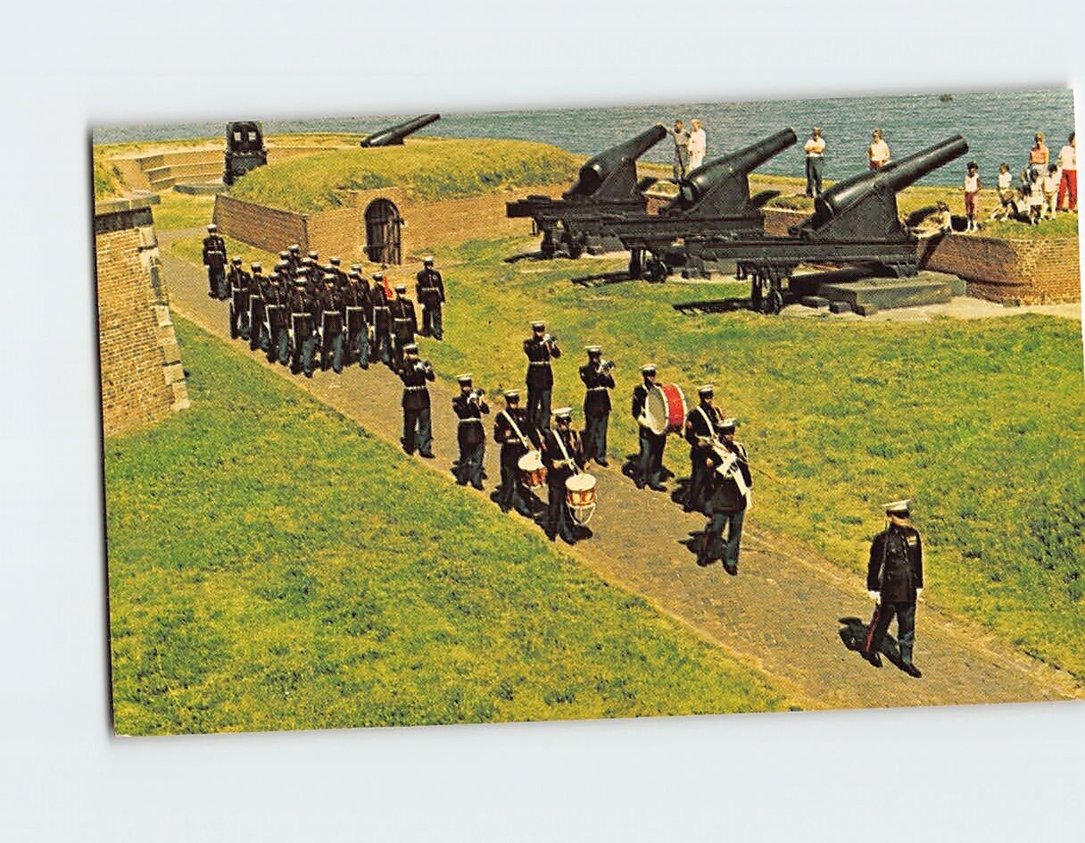 Postcard Fort McHenry Guard Civil War Cannons & US Marines Fort Meade Maryland