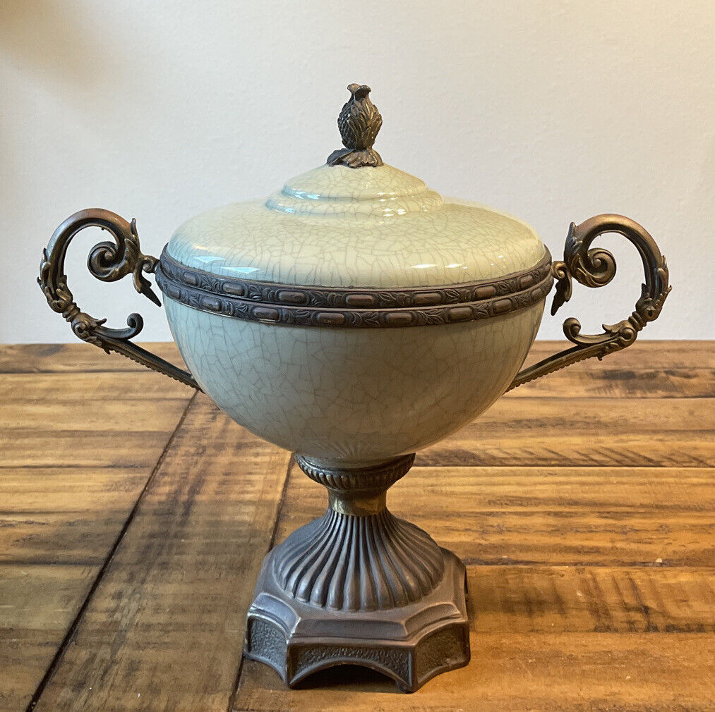 Vtge. Daminic Urn Vase Centerpiece Ornate Brass Handles and Finial 11”