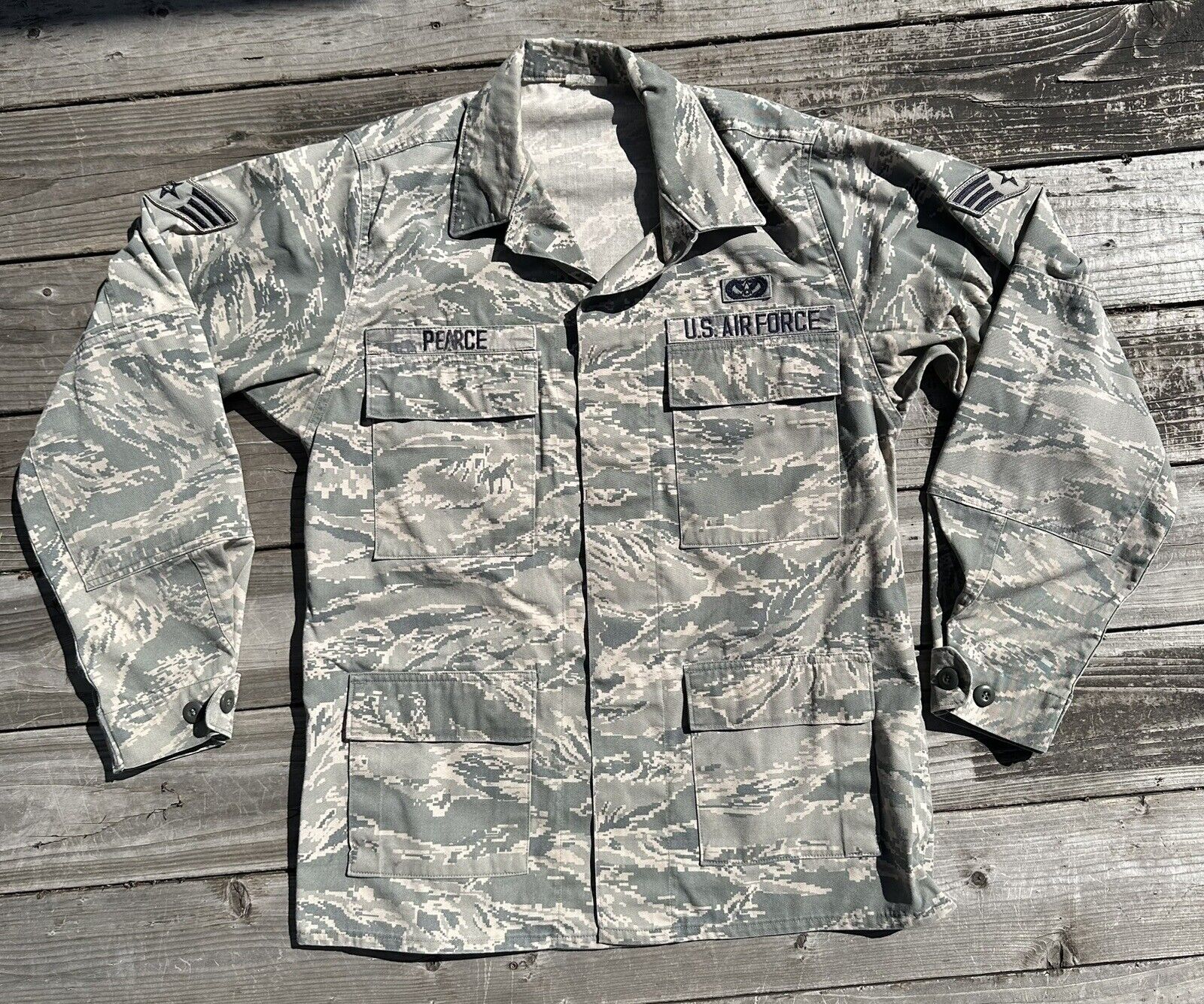US Air Force Master Sergeant ABU Camo Utility Coat Jacket 40R Occupation Badge