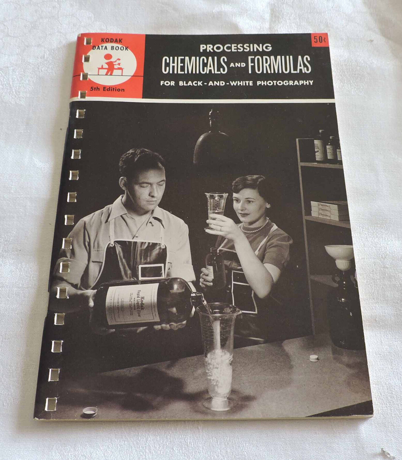 Kodak Data Book Processing Chemicals & Formulas for Black & White Photo - C3104