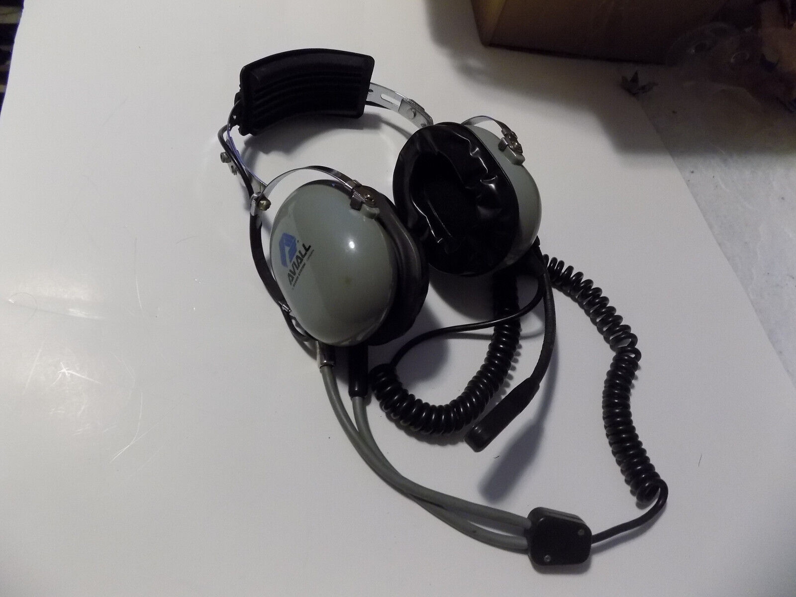 Aviall Ryder Systems Pilot Headset gel filled ear cups
