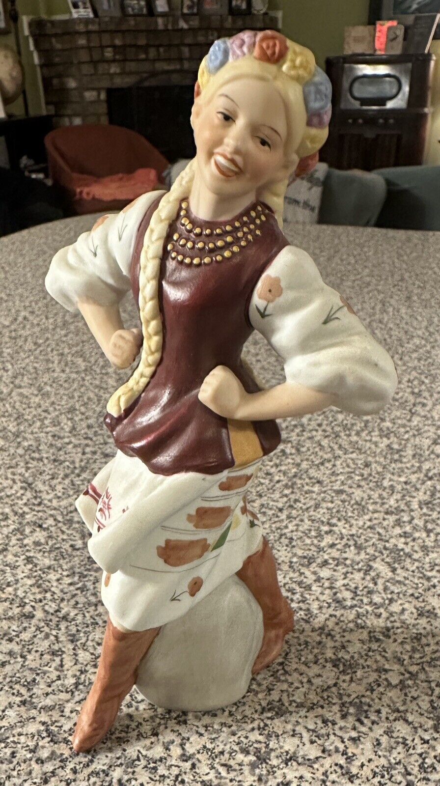 Petrushs Ukrainian Arts 1980 Ceramic Ukrainian Dancing Girl Vintage Figurine