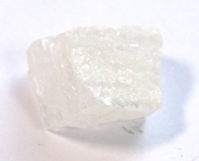 NATURAL WHITE PETALITE PIECE -  1.7 x 1.4 x 1.3  cms 4.50 gms - heart chakra #F