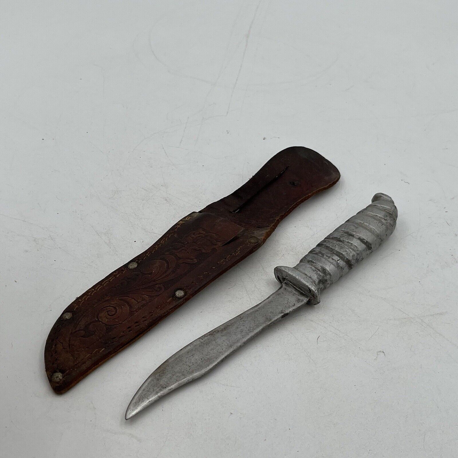Antique Kabar? USA Hunting Fighting Knife Original Trench Art W/ Sheath
