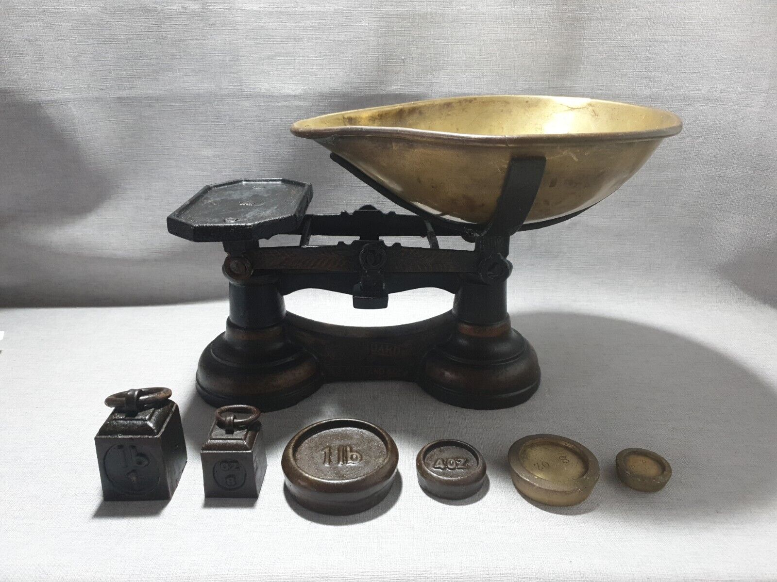 Antique J. Garland & Co. Birmingham Victorian Scale c1900 With Weights Cast Iron