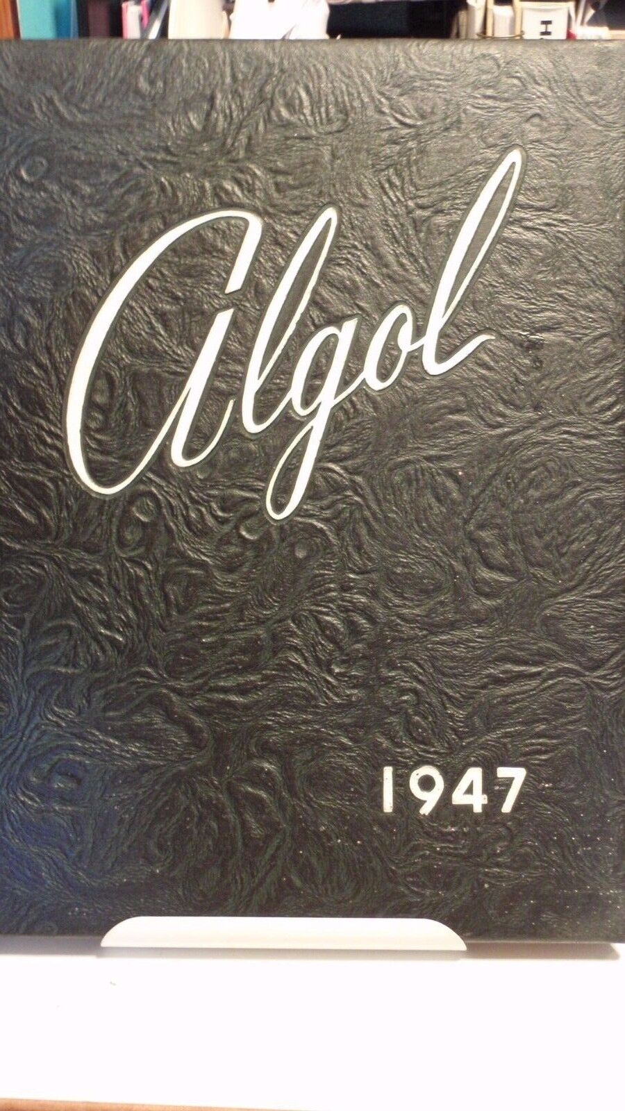 1947 ALGOL YEARBOOK FROM CARLETON COLLEGE NORTHFIELD MINNESOTA EUC 