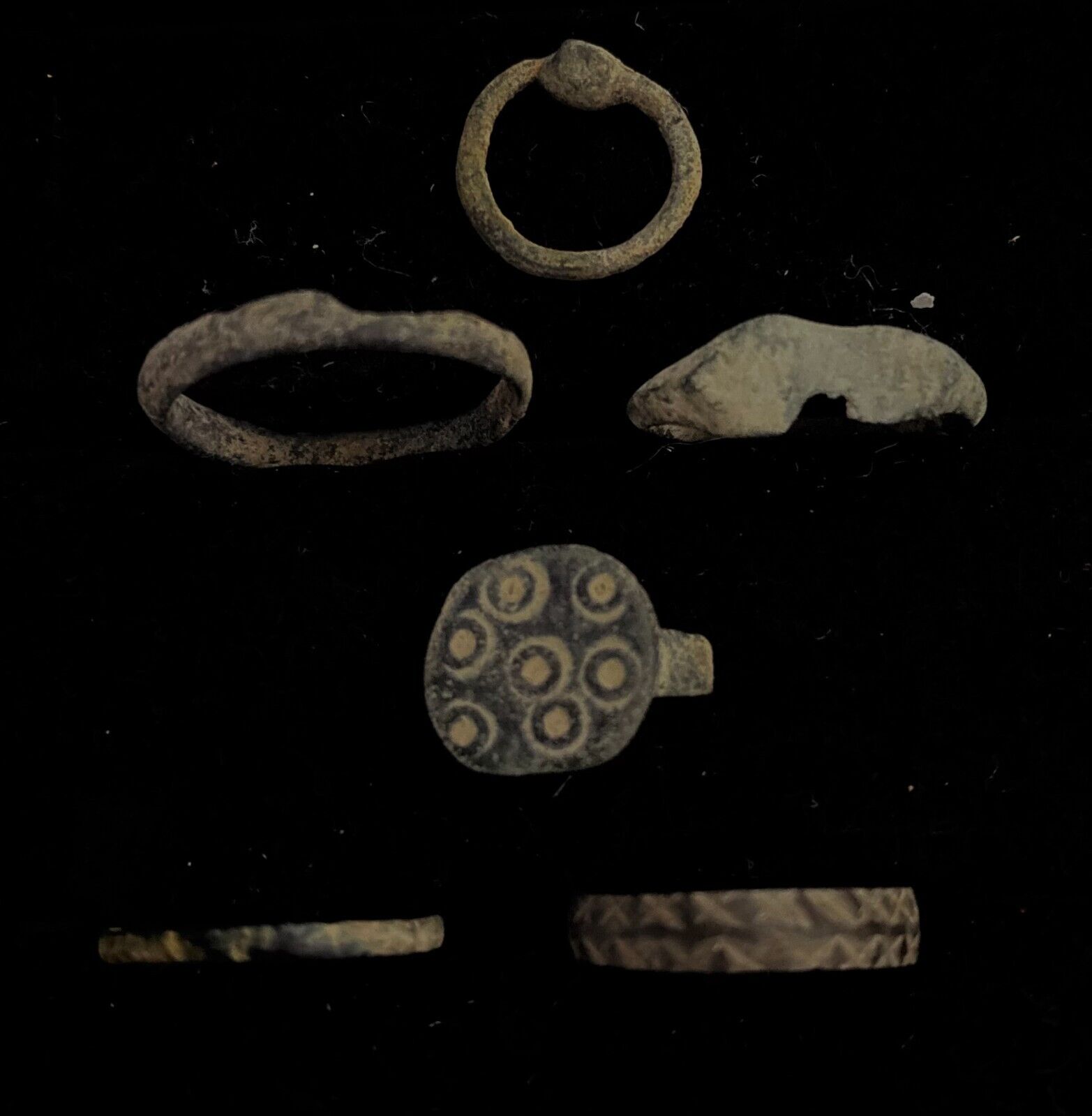 Group Lot Roman Antiquities and Artifacts 6 Nice Quality Roman Greek Rings
