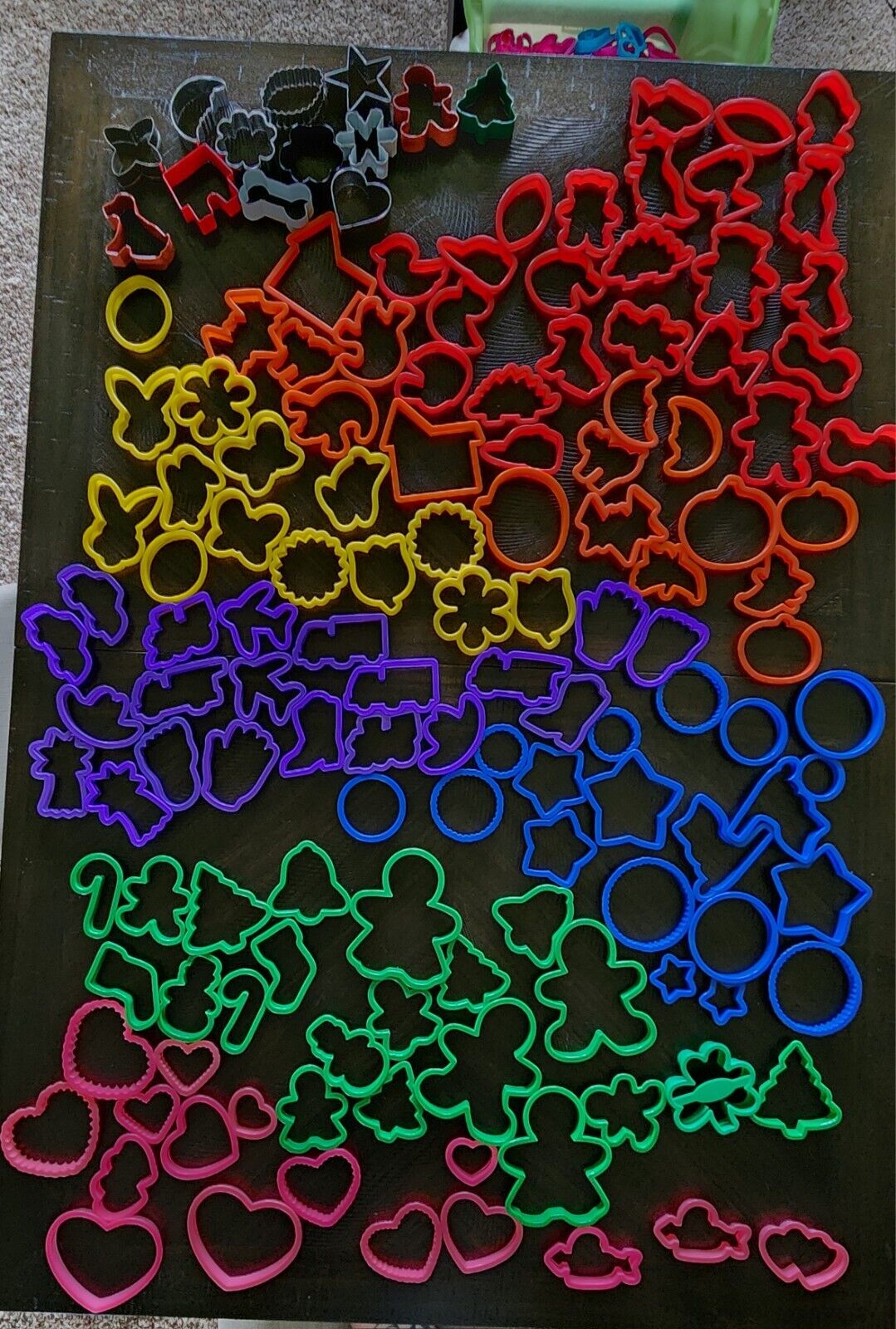 200+ Pc Cookie Cutter Lot Including Some Vintage And Metal Pcs