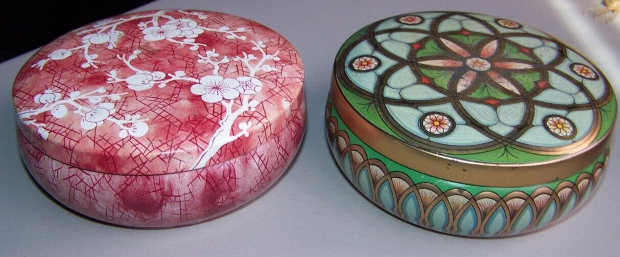 Two round Tin containers-Ideal for Boudoir-or any where in Home Looky