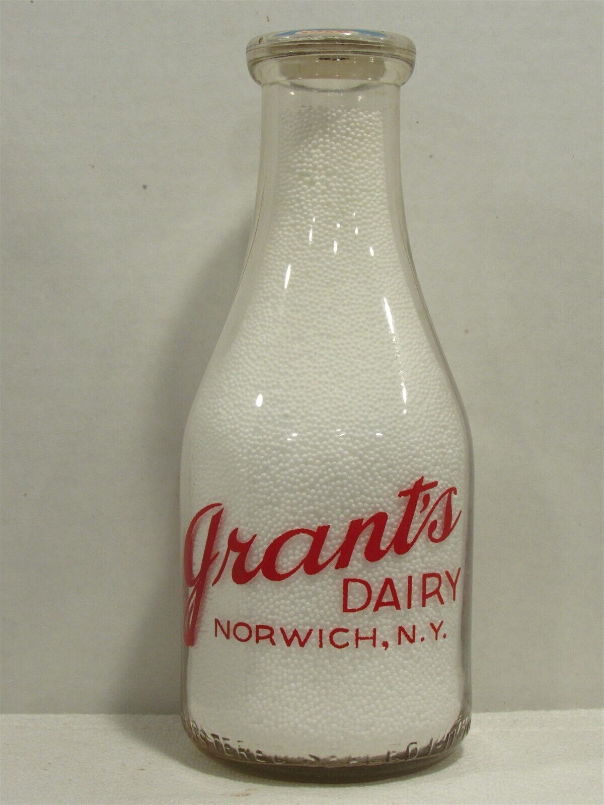 TRPQ Milk Bottle Grant Grant\'s Dairy Farm Norwich NY CHENANGO COUNTY 1941 Barn