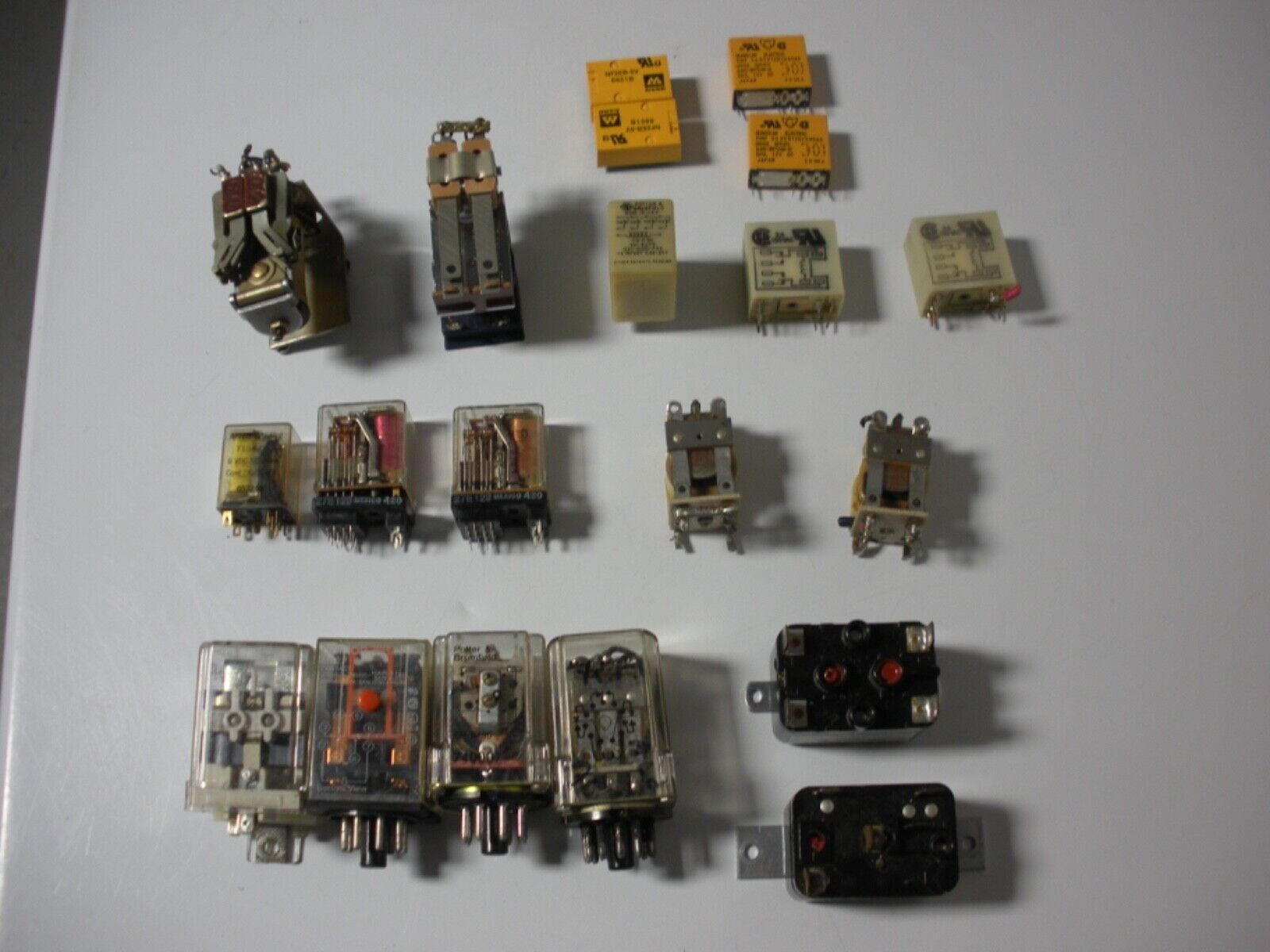Lot Of # 20 Vintage Electronic Parts Relays, Switches 