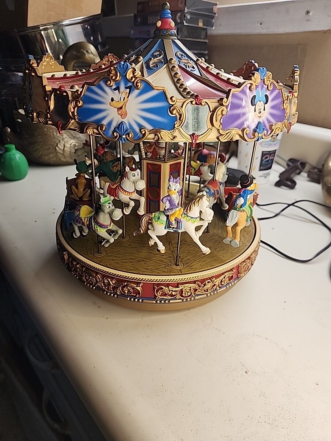 Mr Christmas 1997 A MICKEY HOLIDAY CAROUSEL MERRY GO ROUND 30 Songs **