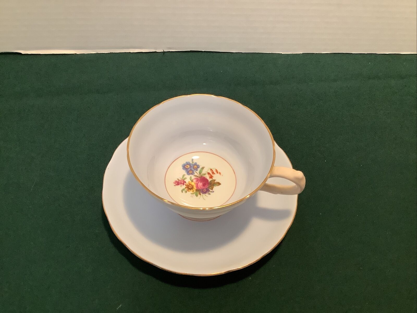 Spode Copeland\'s English Fine Bone China Tea Cup and Saucer Set Floral