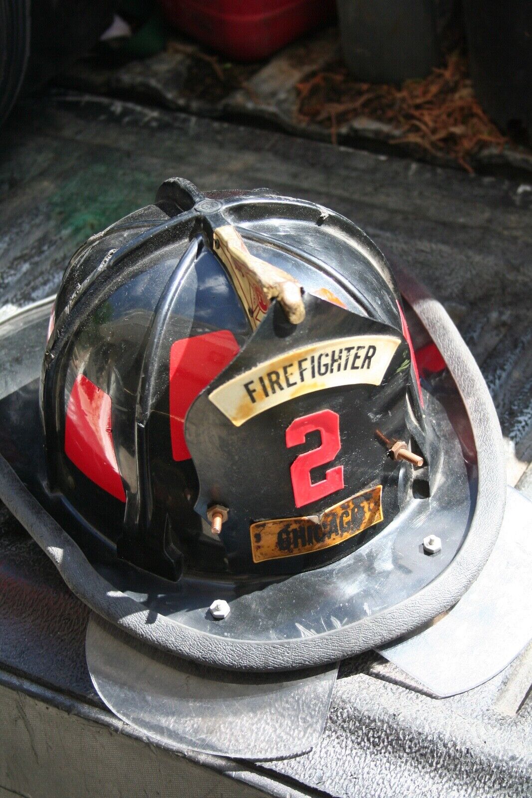 fire helmet cairns bros chicago liner missing wall hanger