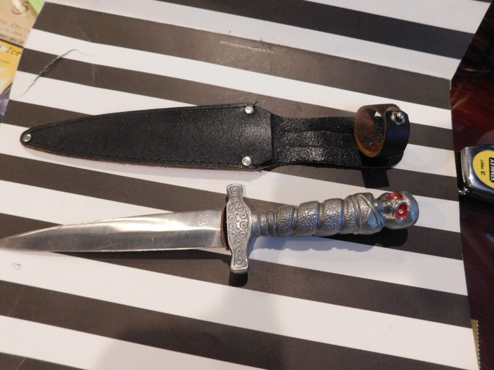 RARE VINTAGE O.M.O.R. SKULL DEATH HEAD DAGGER KNIFE  & SCABBARD JAPAN 1960s