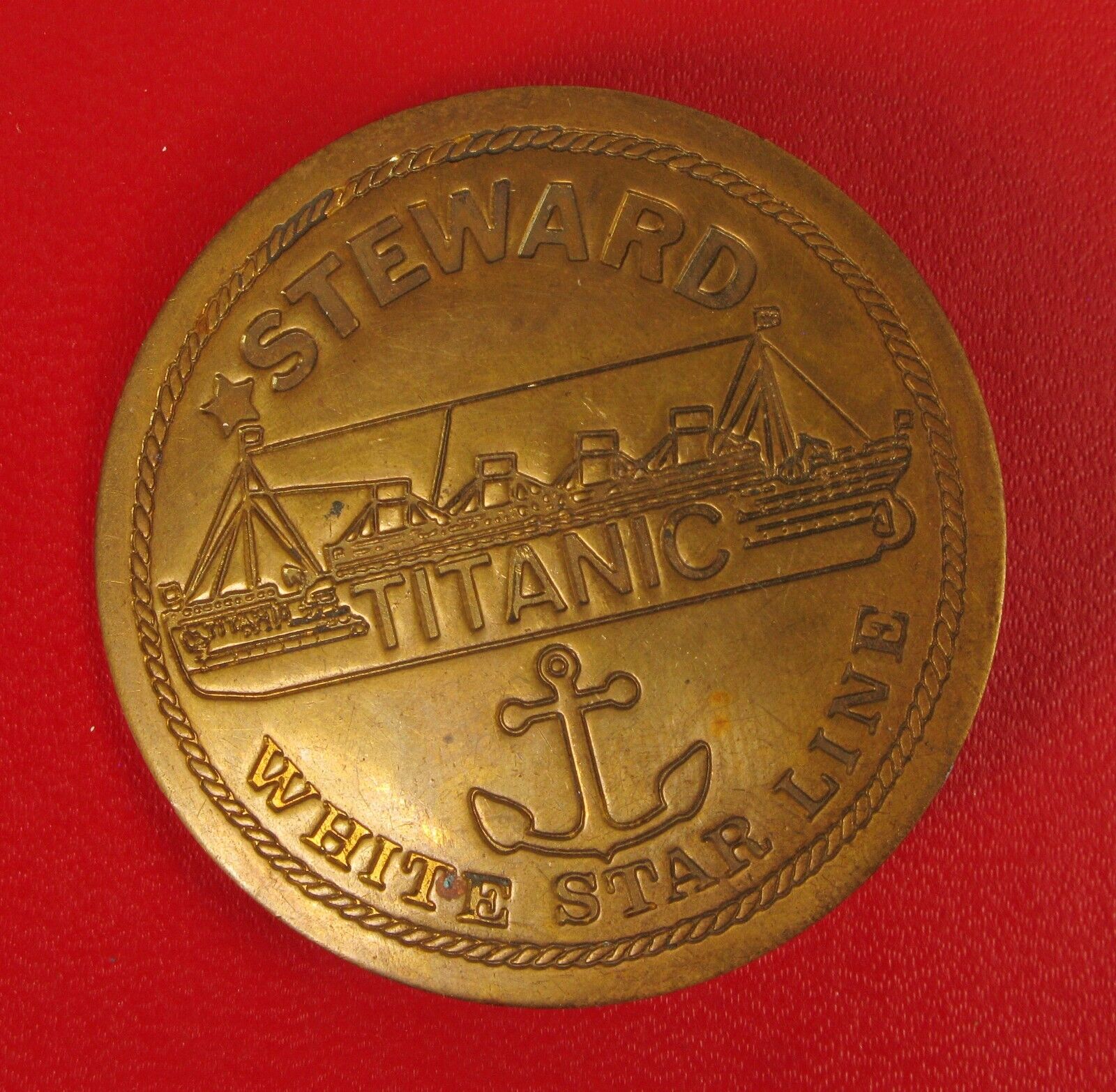 FANTASY BADGE RMS TITANIC STEWARD WHITE STAR LINE BRASS FANTASY BADGE BUTTON PIN