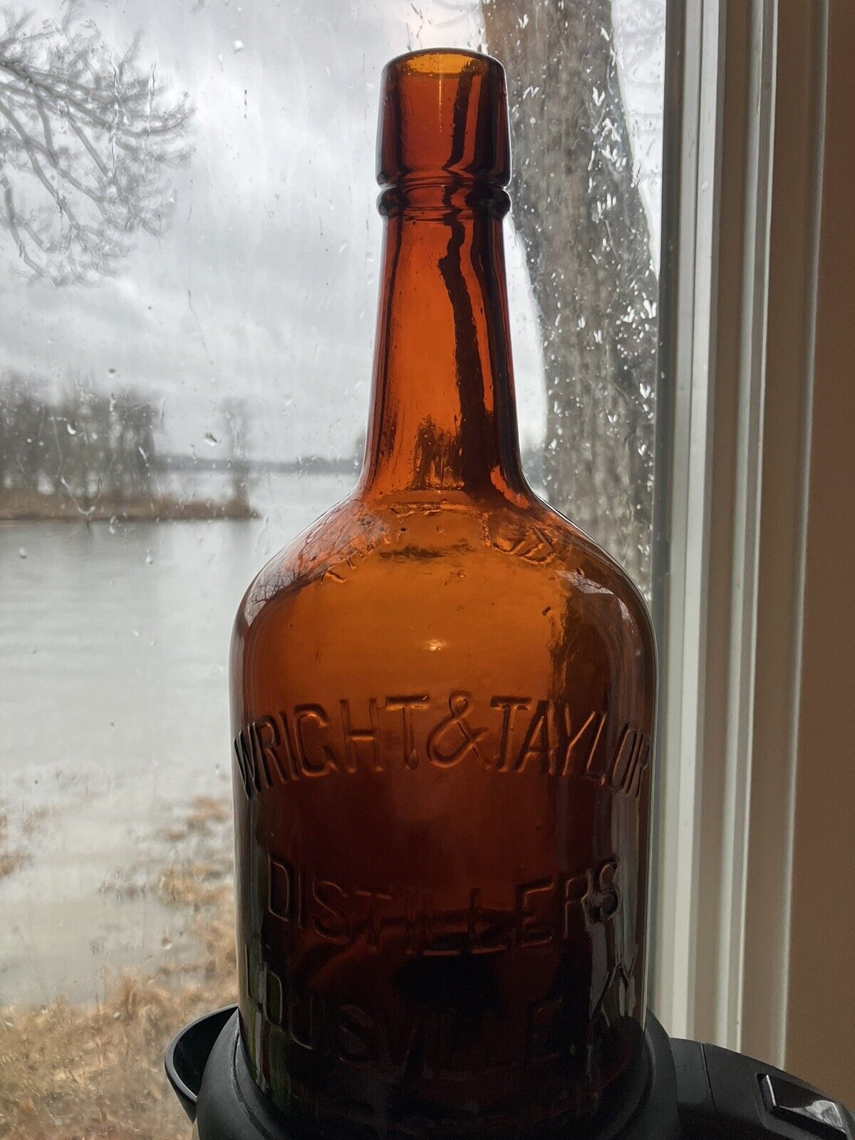 Wright & Taylor - Distillers - Louisville, KY - Pre Pro AMBER Whiskey Bottle