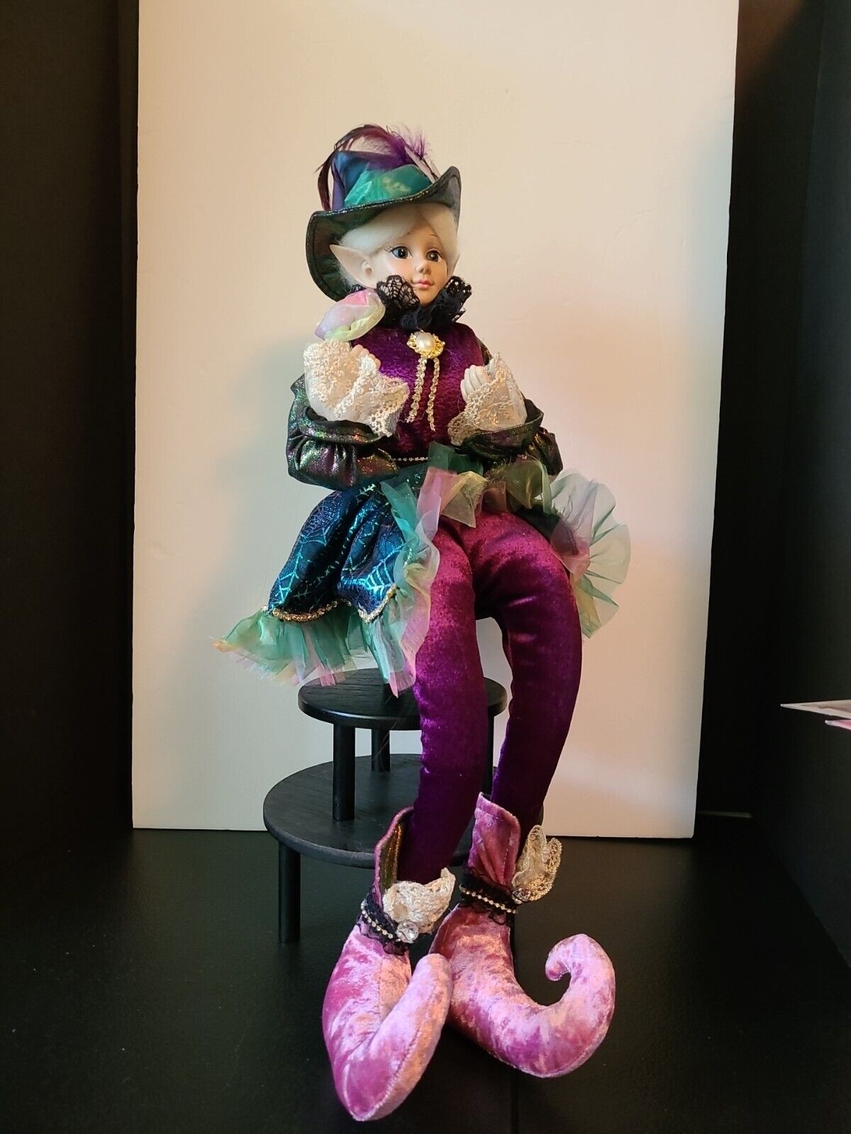 Halloween Elf Shelf Sitter Posable Doll Mantel Decor Top Hat 16” Nicole Miller