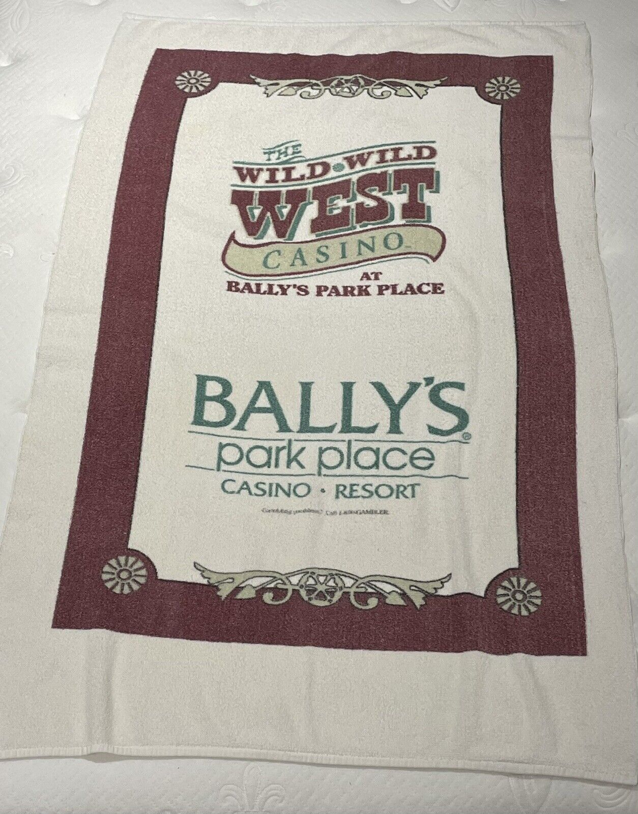 Wild Wild West Casino Resort Bally’s Park Place Beach Towel Advertising Vintage