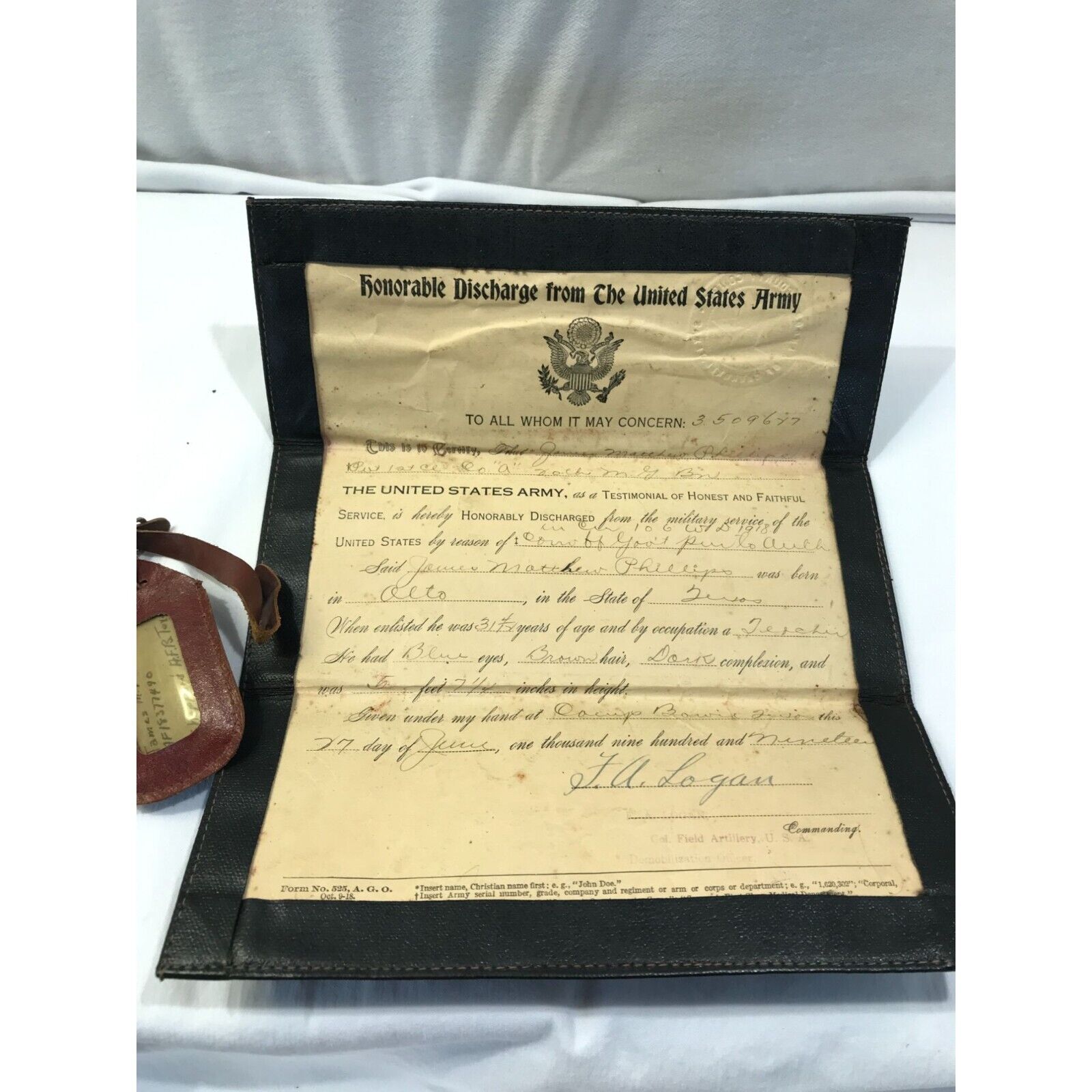 Vintage WW1 US Army, 1919 Honorable Discharge paperwork in folder w luggage tag