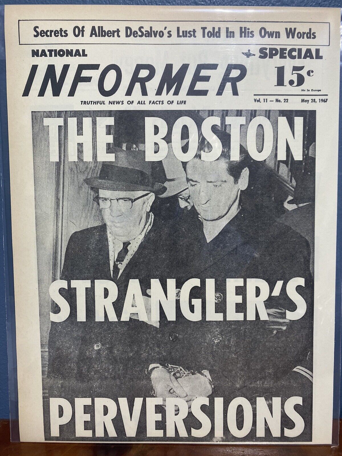 VINTAGE NEWSPAPER HEADLINE ~ SERIAL KILLER THE BOSTON STRANGLER ARRESTED 1967