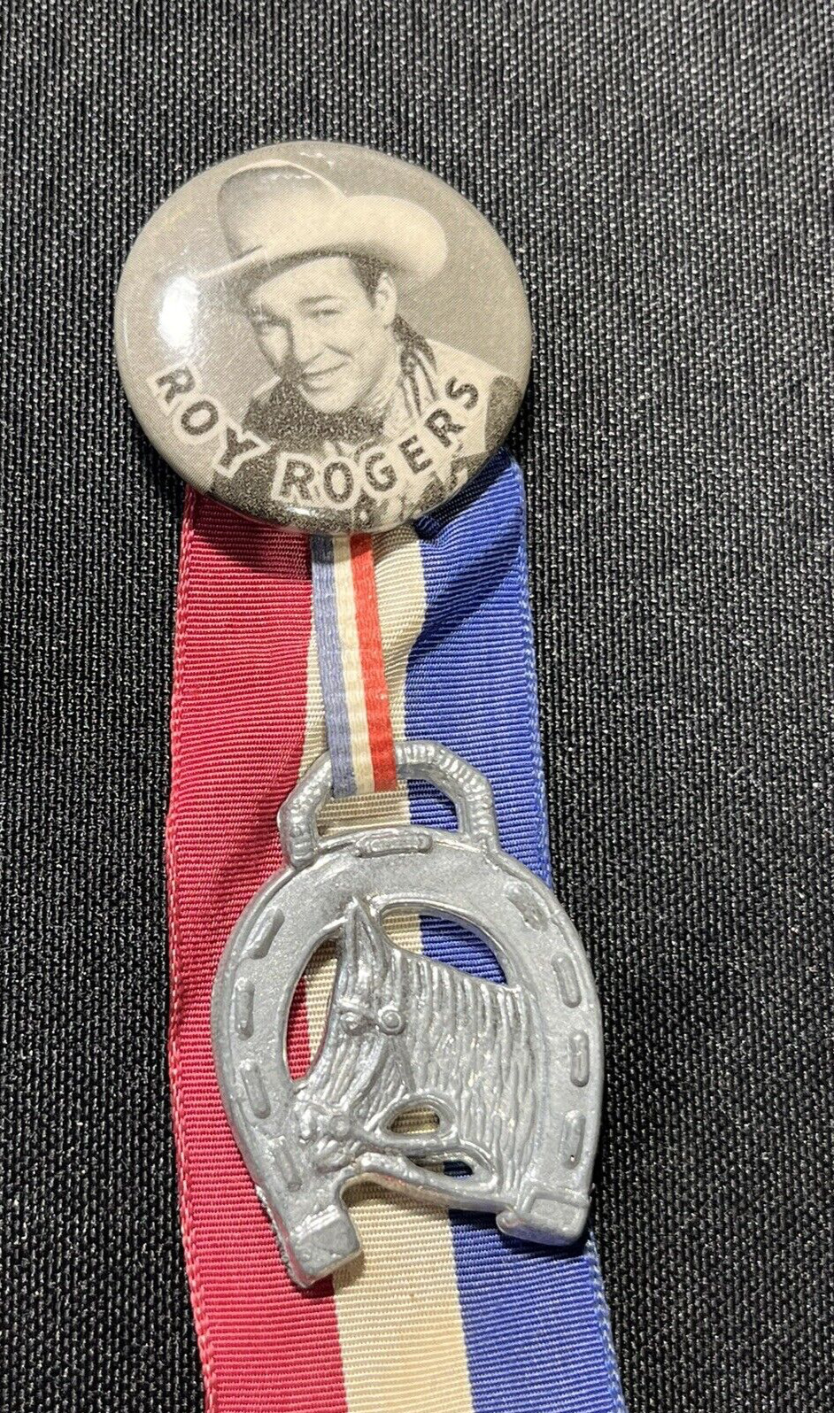 Rare 1950\'s Roy Rogers Pin Back Button Vintage Western Memorabilia       ML