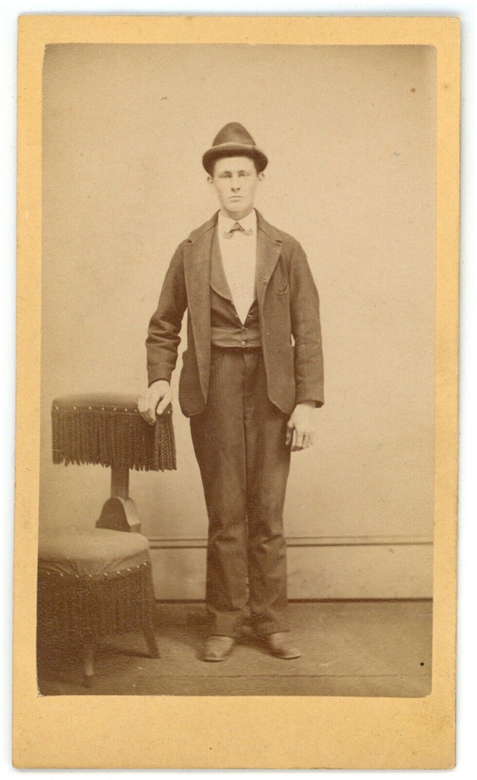CIRCA 1880\'S CDV Featuring Man Wearing Suit and Funny Looking Hat In Studio