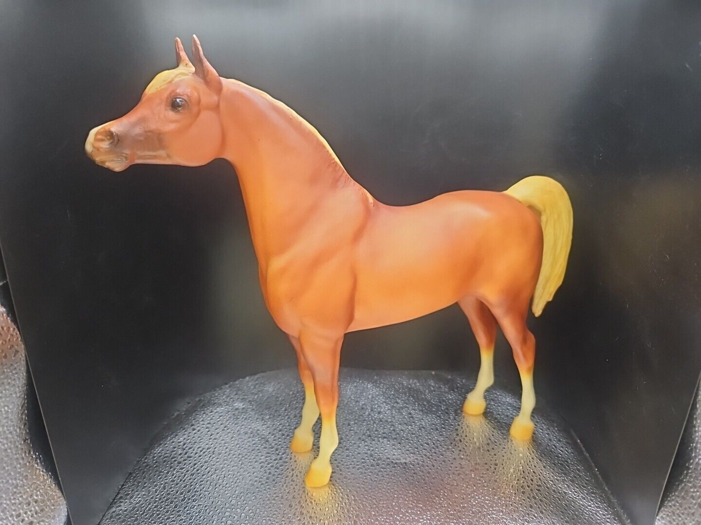 1995-1996 Breyer  Horse Traditional Model # 933  Sundown Proud, Arabian Stallion