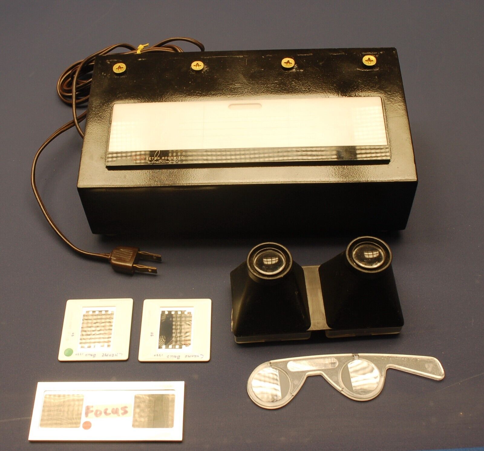 Rare Seton Rochwite Stereo Realist Light Box & Mounting Gauge Bundle