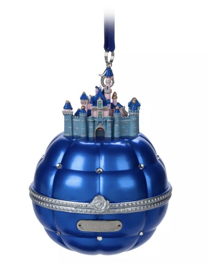 Disney Parks Cinderella Castle Engagement Ring Holder Ornament NEW