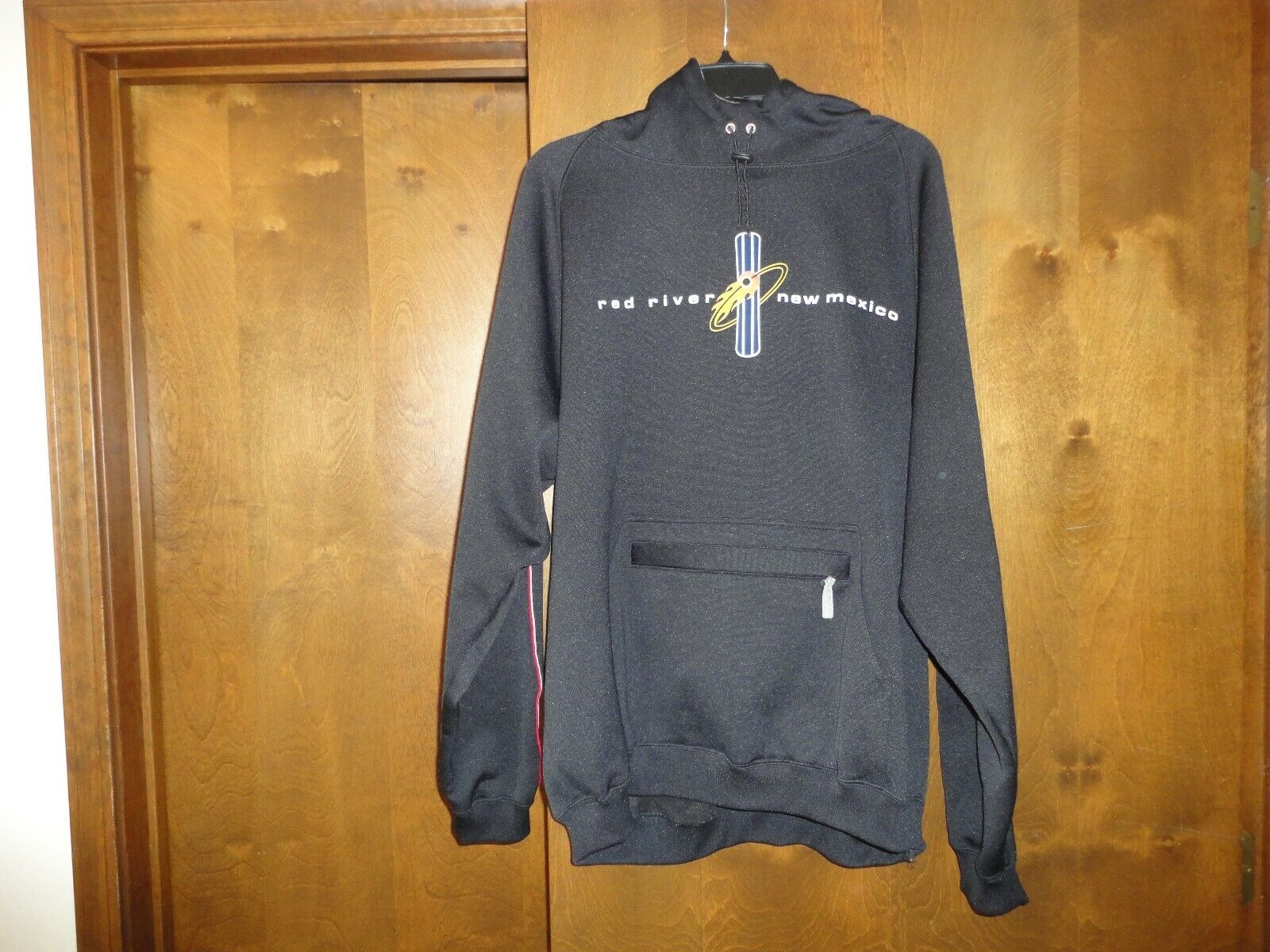 Red River hoodie xlrg tech style travel ski snowboard mountains