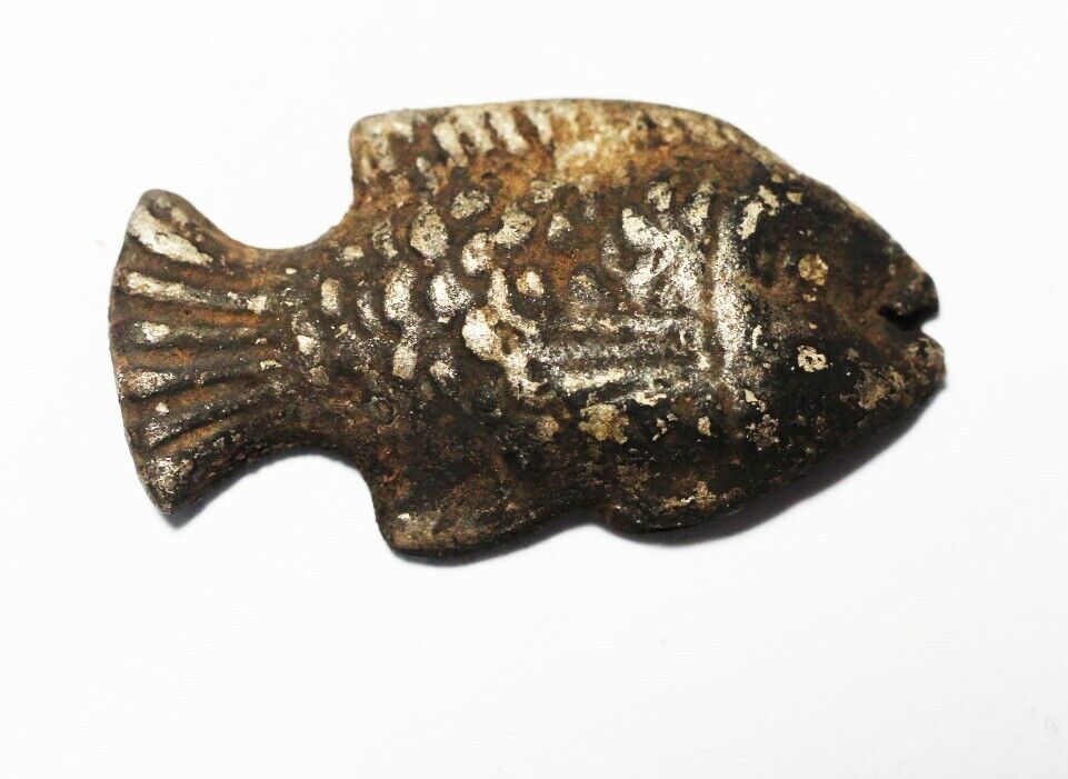 ZURQIEH -AS22604- ANCIENT EGYPT. SILVER FISH AMULET. NEW KINGDOM. 1400 B.C