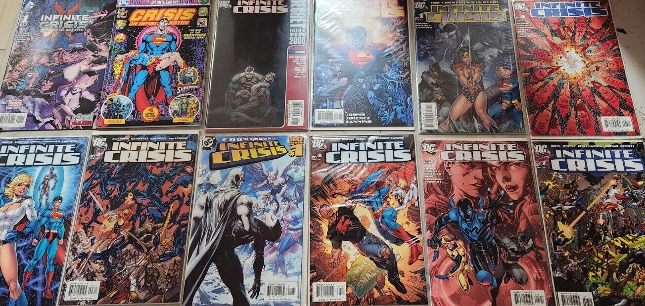 Large Lot Of 12 Infinite Crisis DC Comics #1, 2, 3, 4, 5, 6, 7 & More