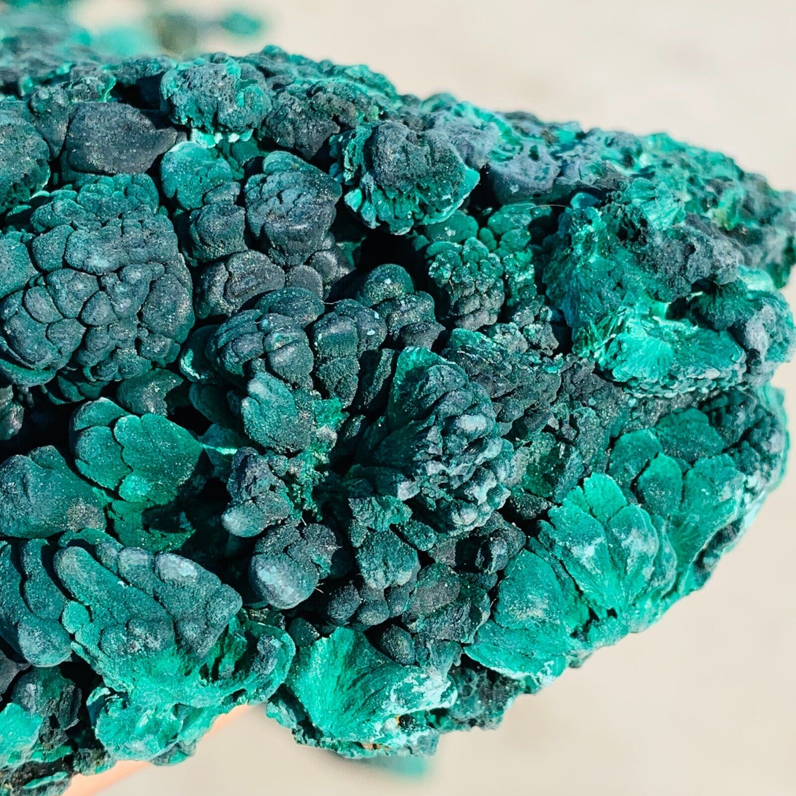 1636g Amazing Natural Green Malachite Crystal Gemstone Rough Mineral Specimen